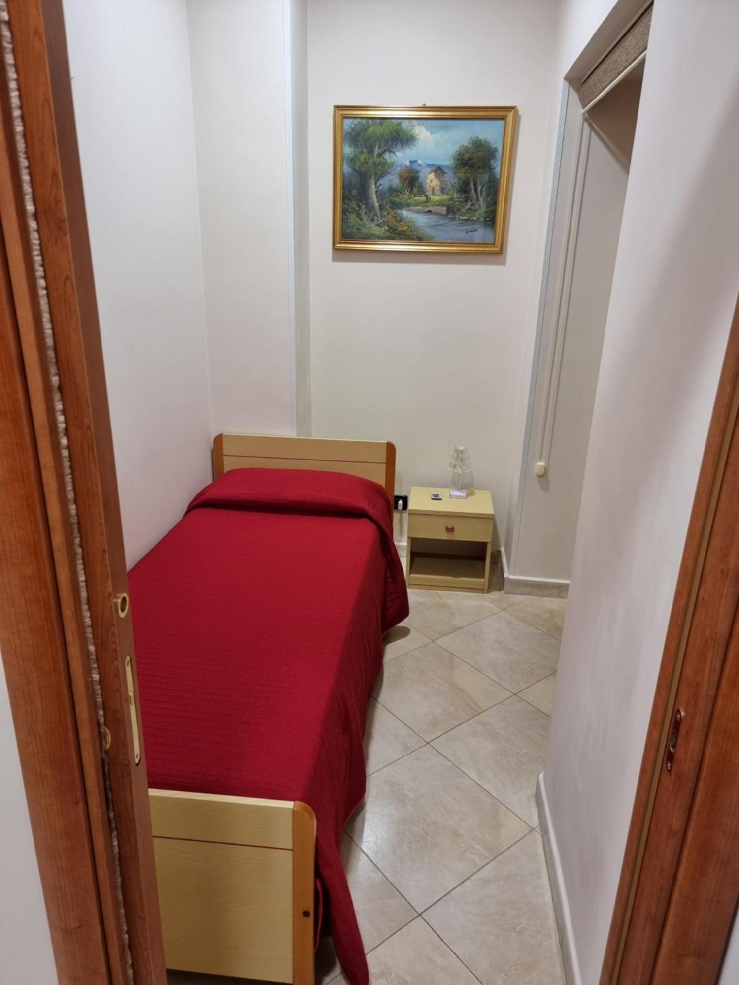 Loft Magna Grecia Reggio Calabria Centro Storico A 3 Minuti A Piedi Dal Mare Apartment Exterior photo